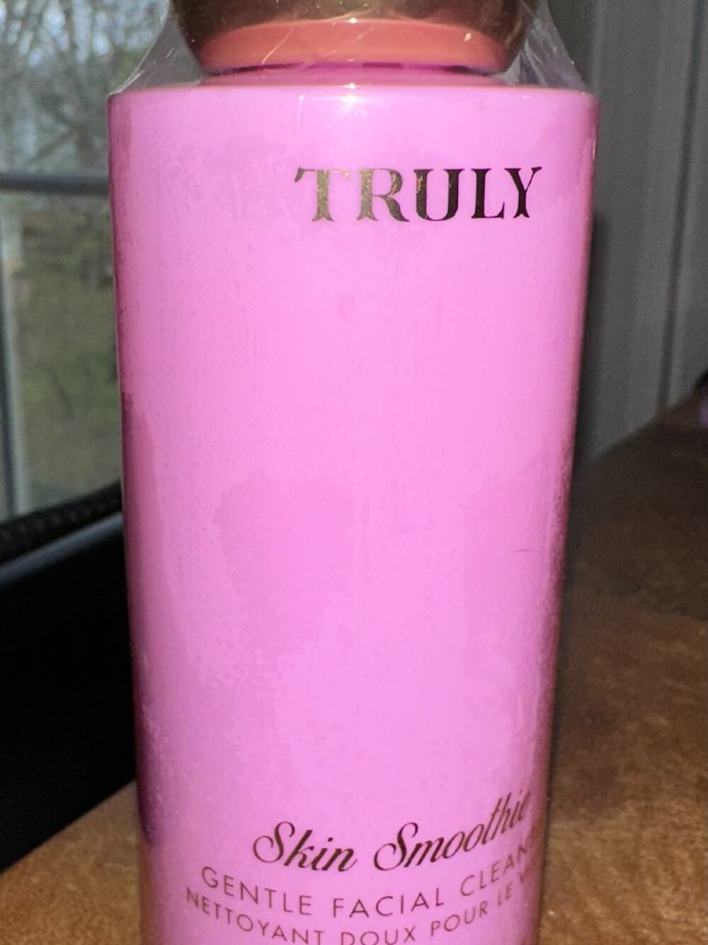 TRULY Skin Smoothie, Gentle Facial Cleanser 5 FL OZ New, Sealed in Plastic!!
